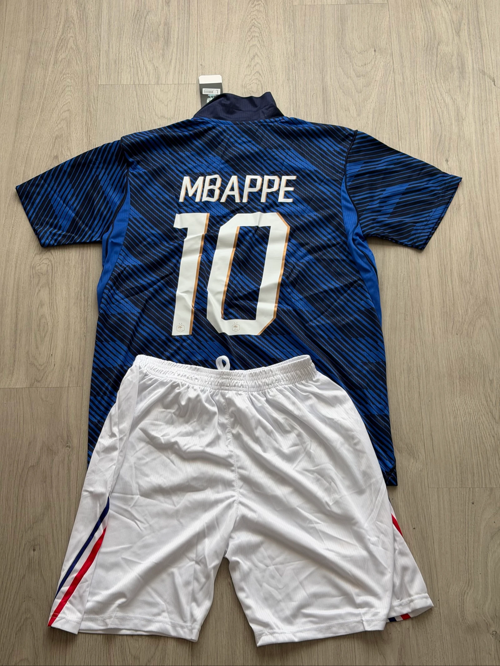 Camiseta Mbappé Francia (+pantalón)